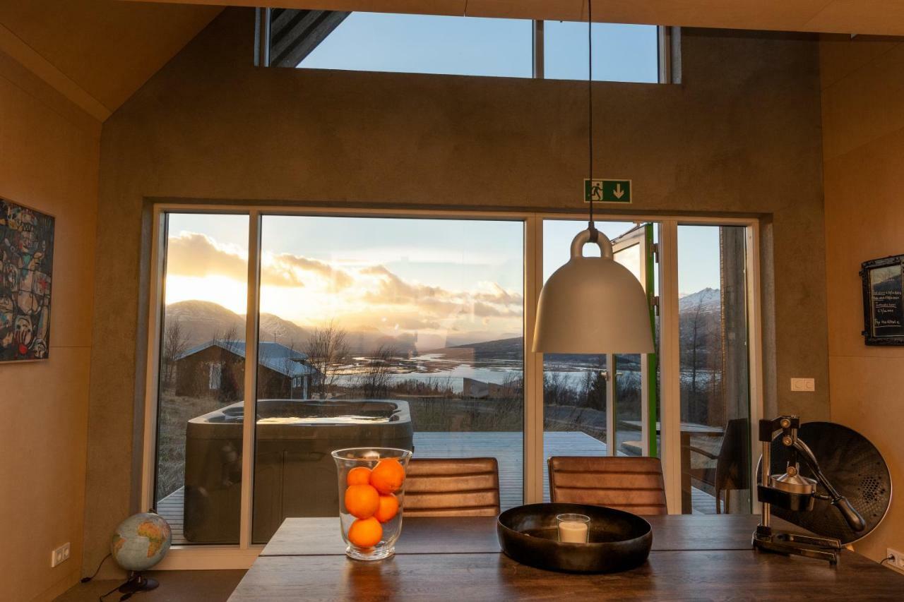 Viking Cottages & Apartments 아퀴레이리 외부 사진